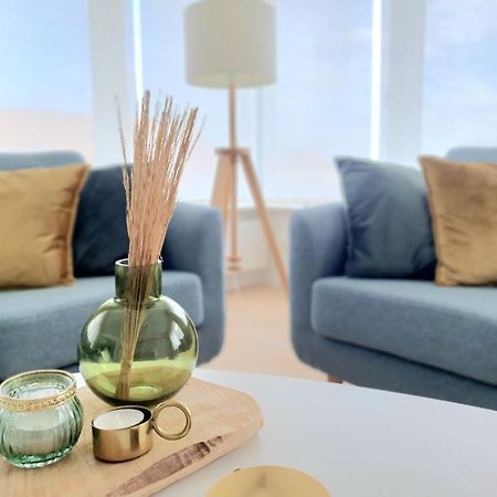 Skaai Five - Newly Renovated 2 Bedrooms Apartment Ostenda Esterno foto